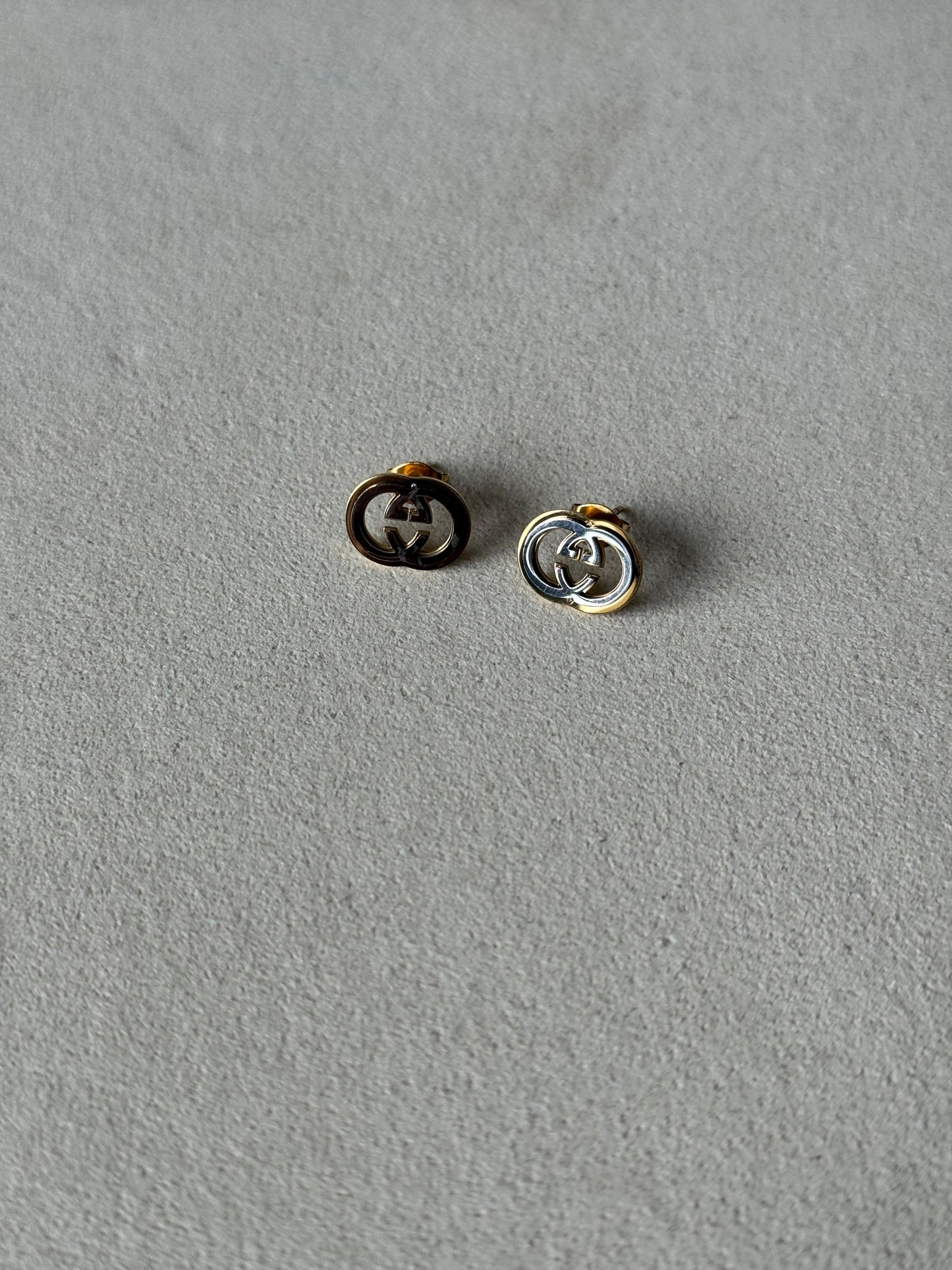 Boucle d'oreille GG