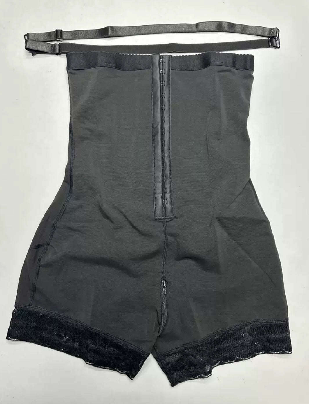 Gaine Short