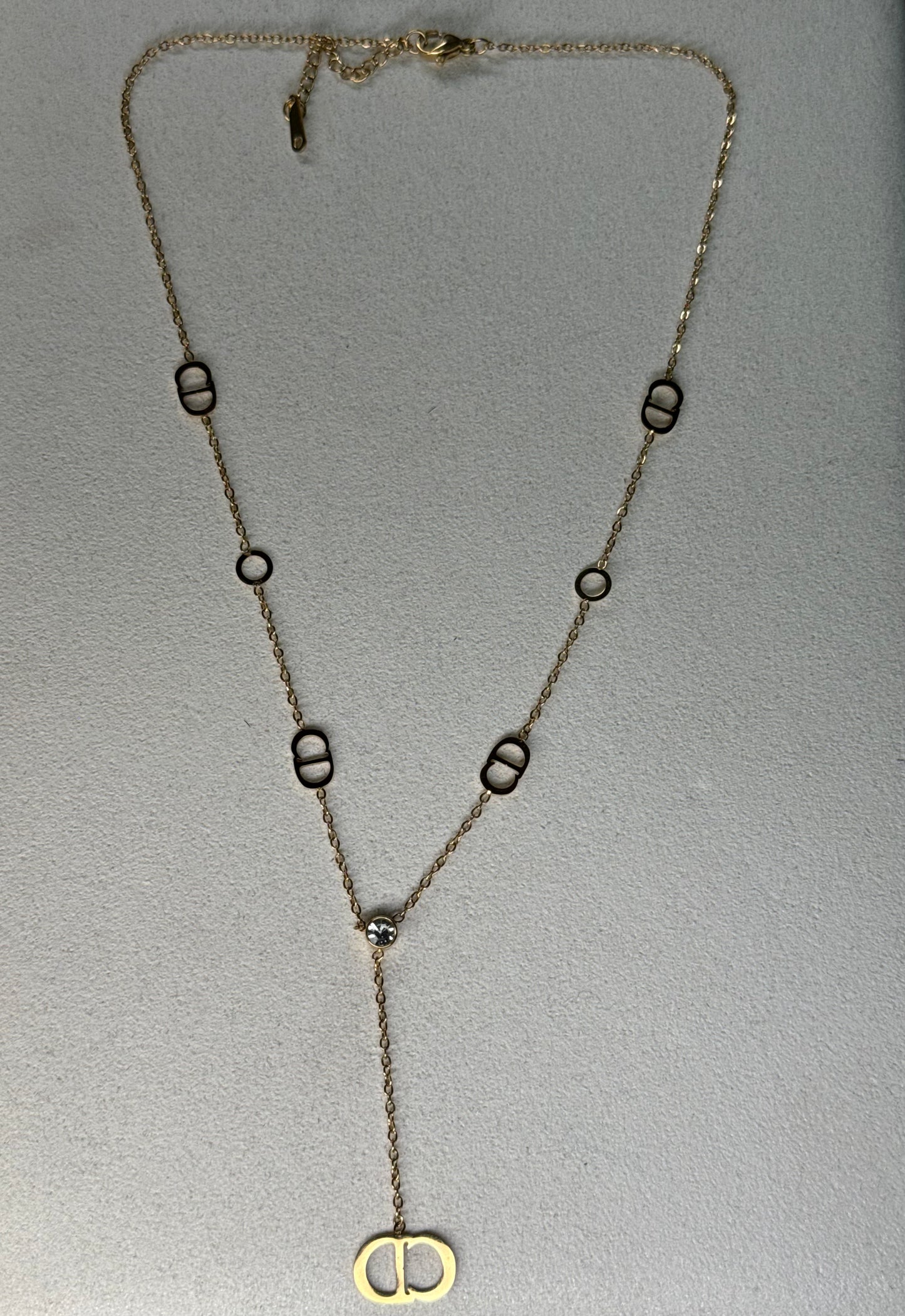 Collier CDDC5