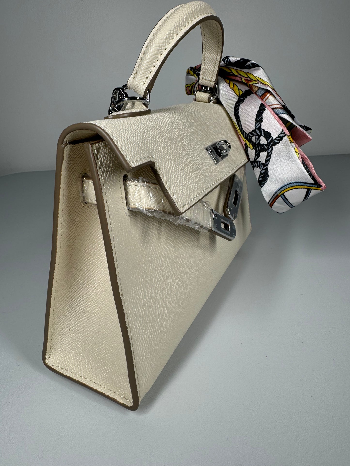 Sac à main "style" Kelly 22cm Blanc