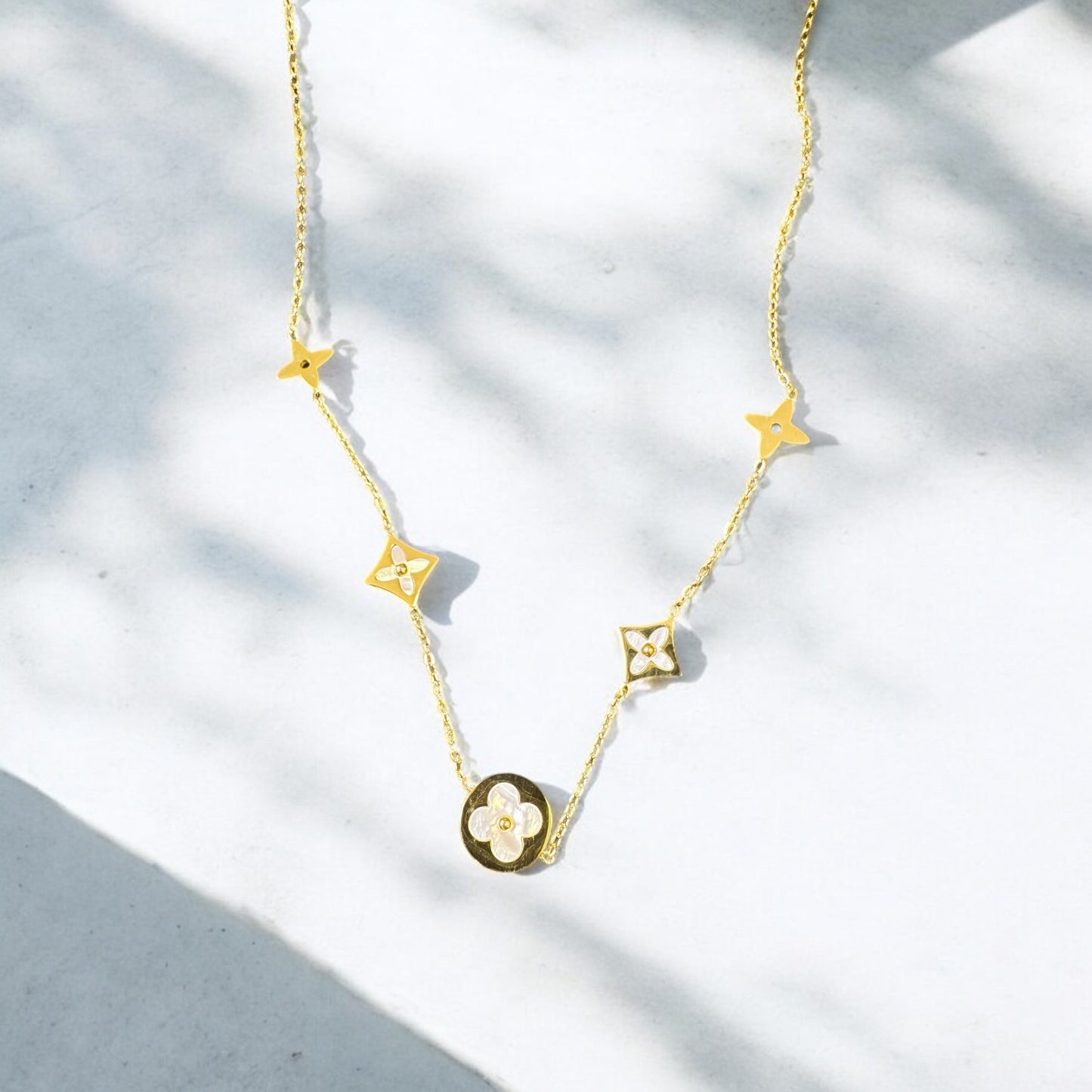 NINA ( Collier Or )