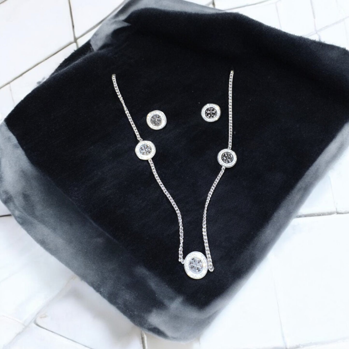 LILA ( Parure Boucle + Collier )