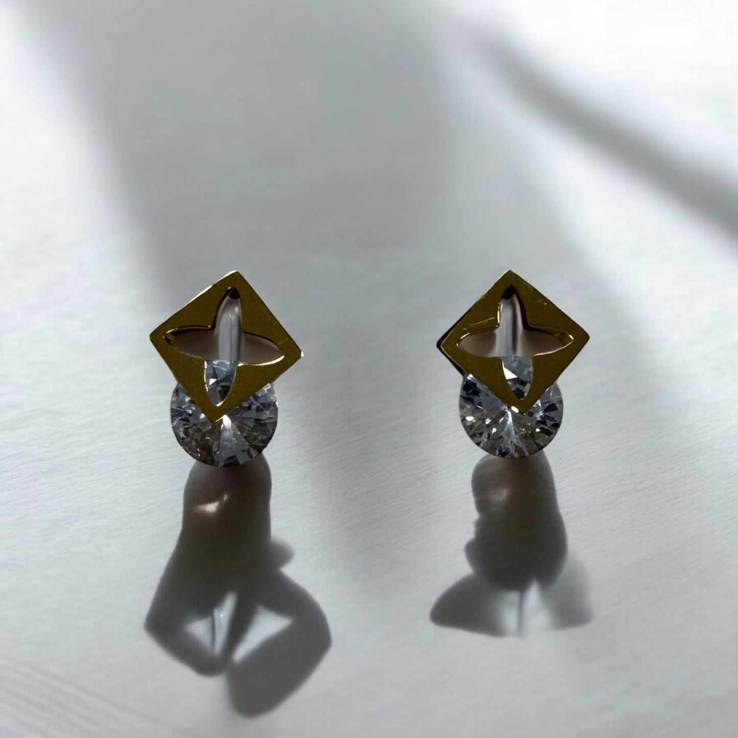 FLEUR ( Boucle D'oreille Or )