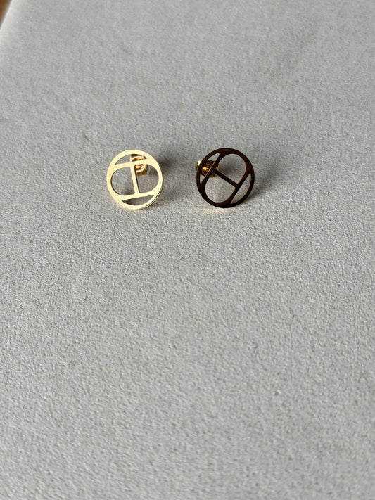 Boucle d'oreille H 1