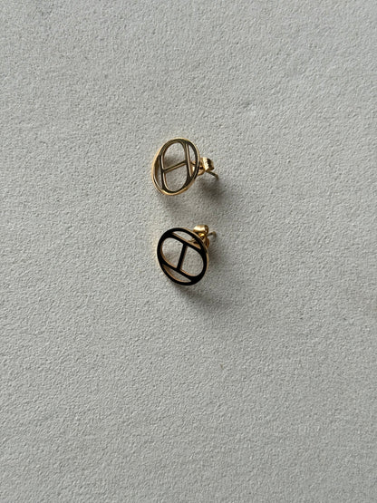 Boucle d'oreille H 1
