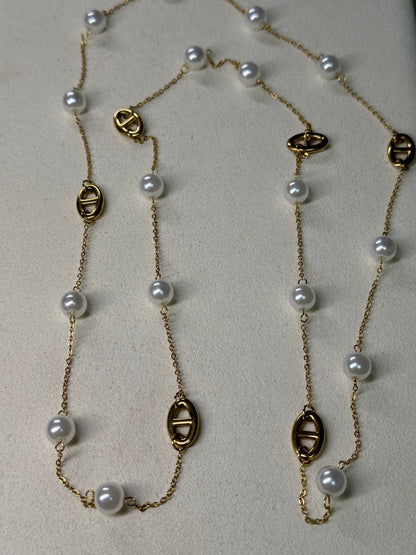 Collier H 6