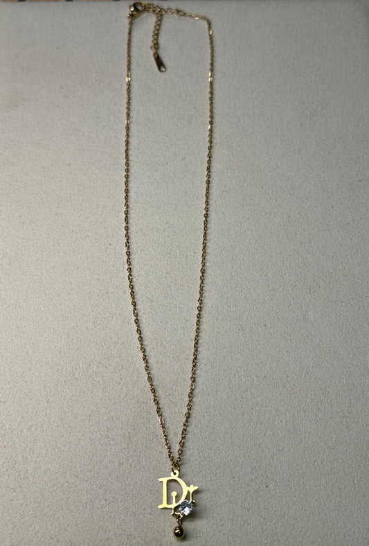 Collier Diorio 8