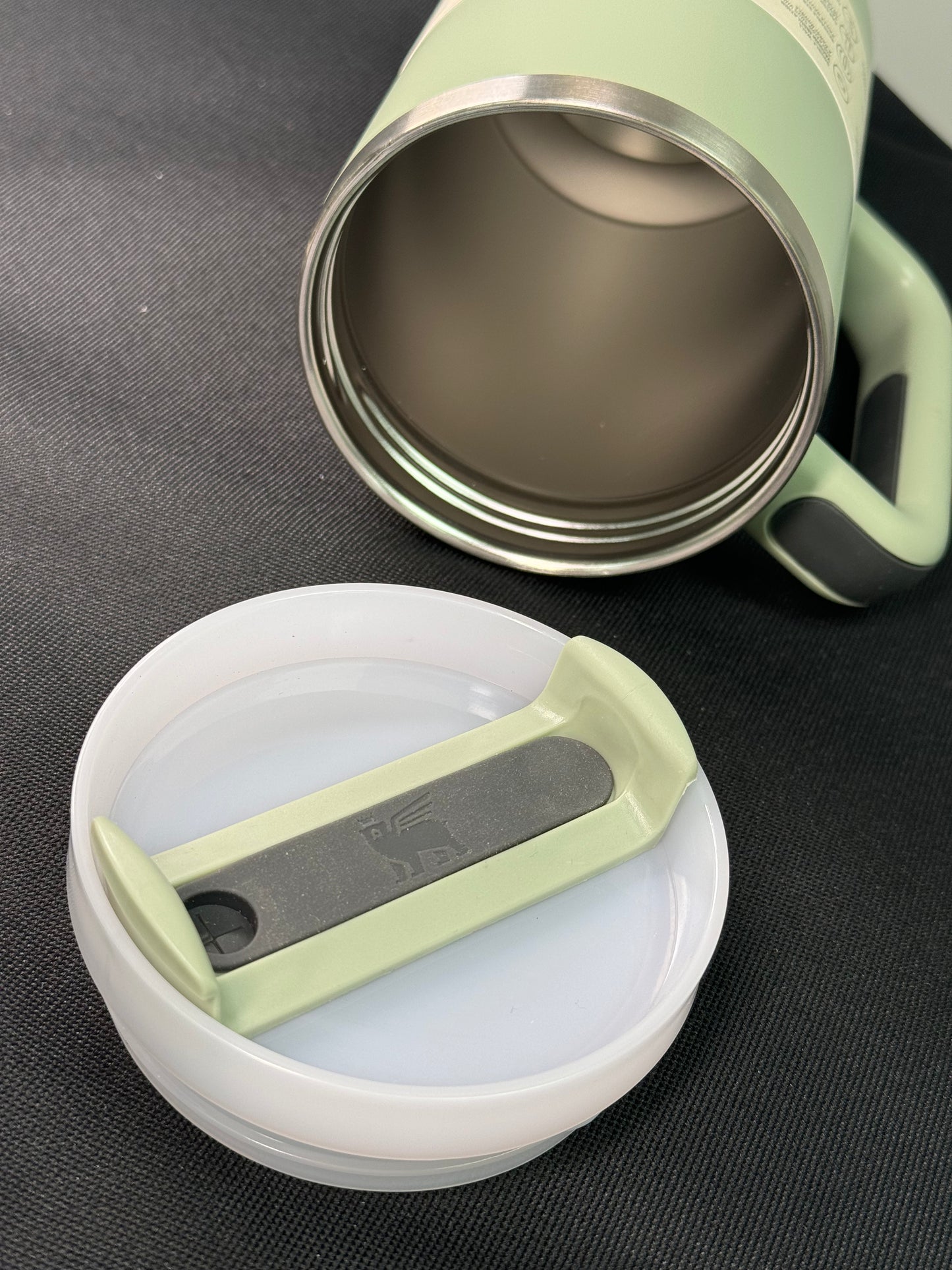 Gourde Stanley Vert Satin
