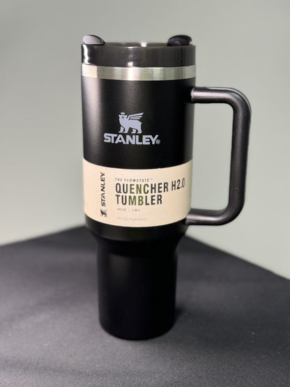 Gourde Stanley Noir Satin